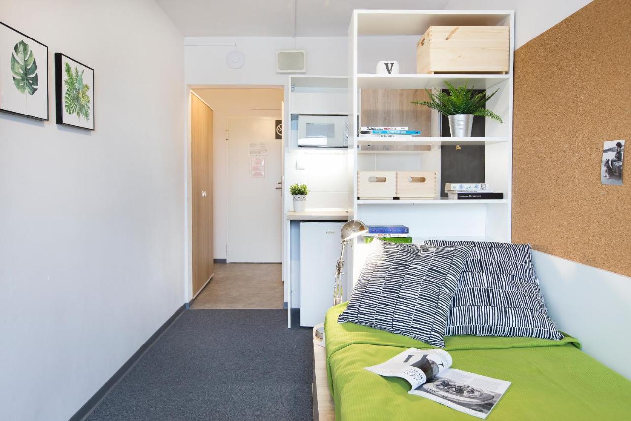 Chillout Dorm Poznan Aparthotel Екстериор снимка